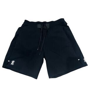 On Running Black Running Lined Hybrid Shorts Small